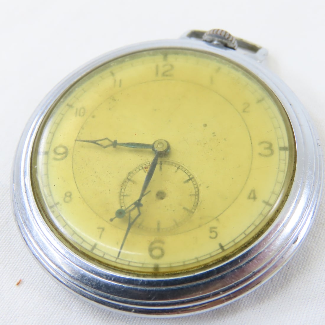 US Tire Gauge, Travel Clock & 2 Pocket Watches - 11