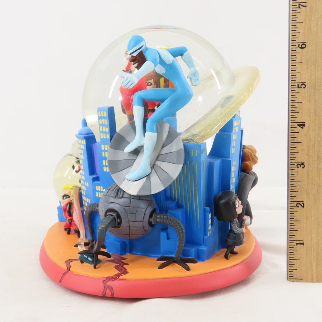 Disney Snow White & The Incredibles Snow Globes - 6
