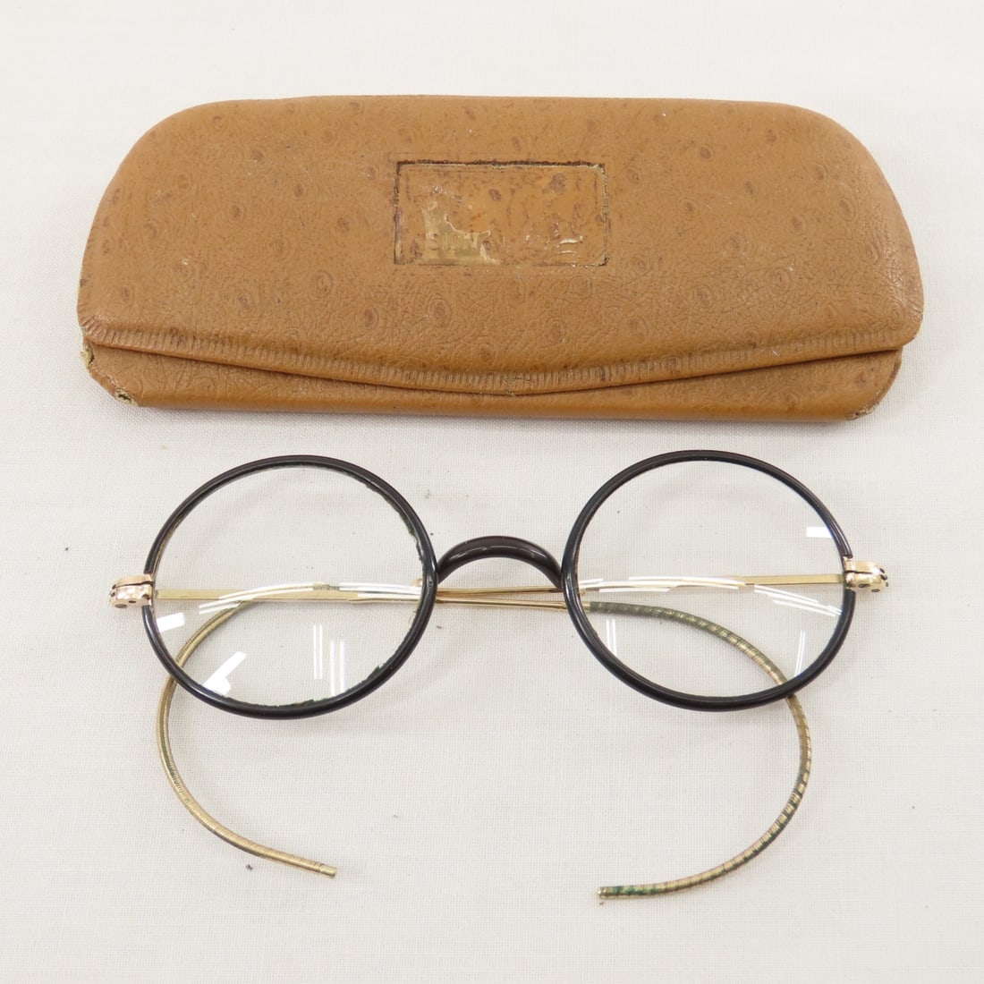 3 Pairs Eyeglasses with Cases & Opticians Mirror - 19
