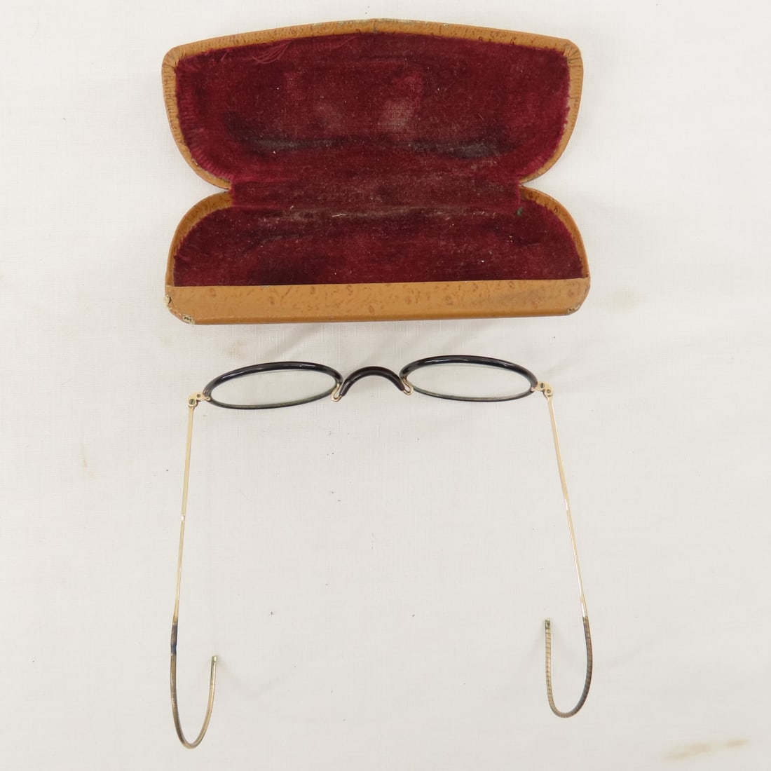 3 Pairs Eyeglasses with Cases & Opticians Mirror - 20