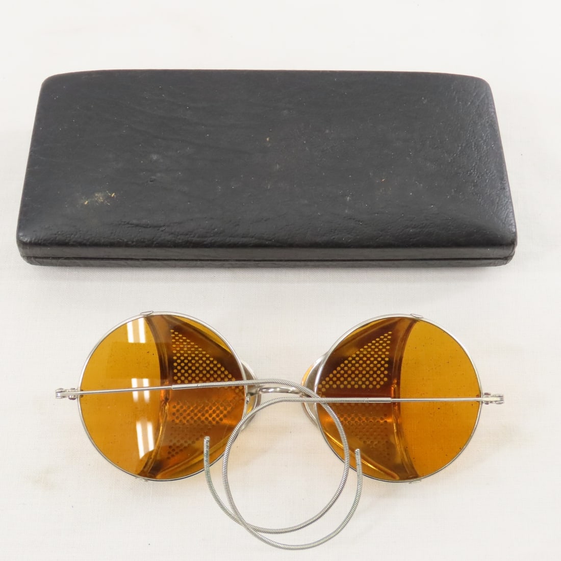 3 Pairs Eyeglasses with Cases & Opticians Mirror - 8