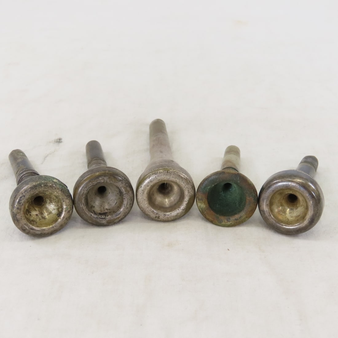 5 Vintage Trumpet Mouthpieces Old's 3, Bach 9C - 10
