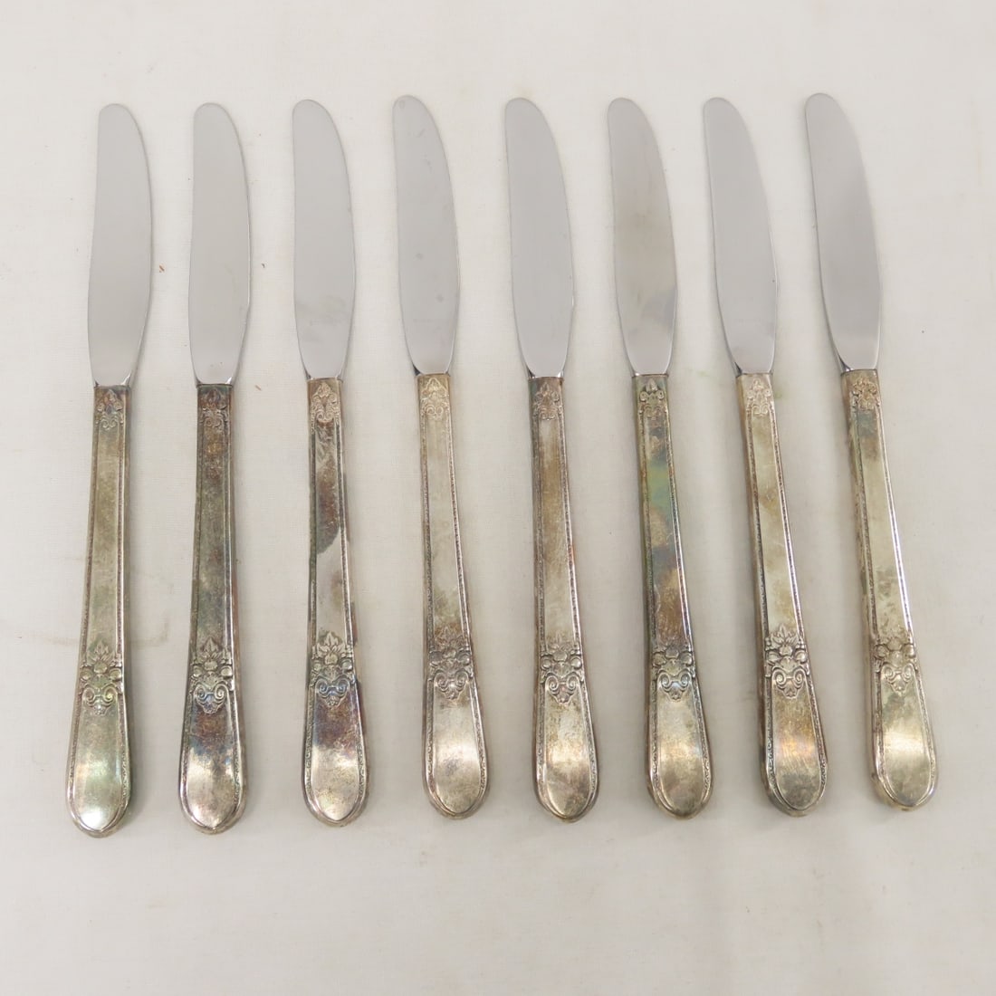 Rogers Bros. Adoration Silverplate Set for 8 - 2