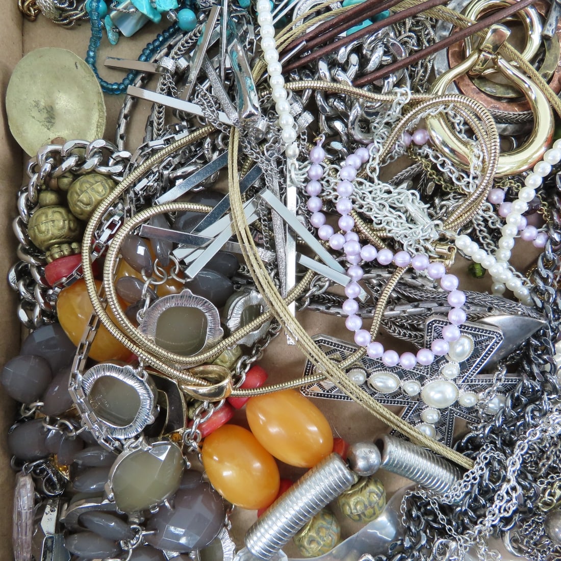 Modern Statement & Fashion Jewelry - 7