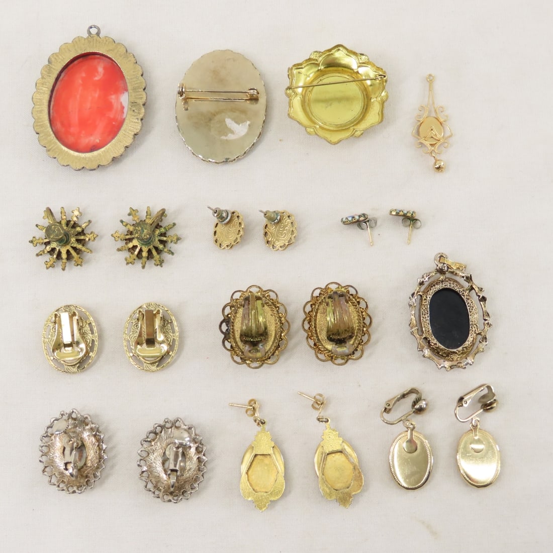 Vintage Cameo Style Pendants and Necklaces - 15