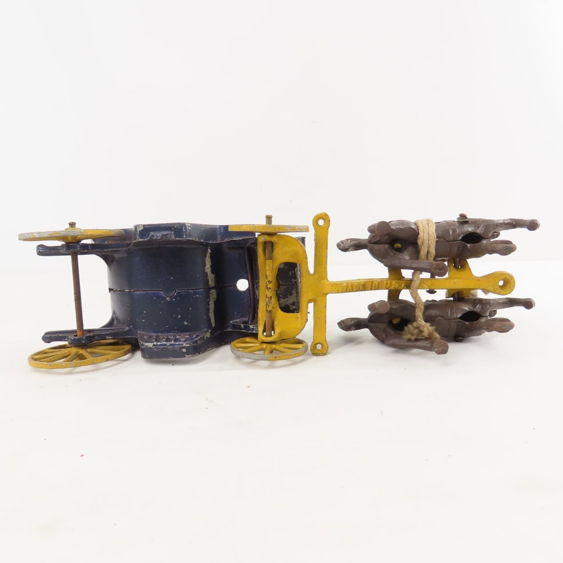 Stanley Toys Cast Metal Horse & Carriage - 11