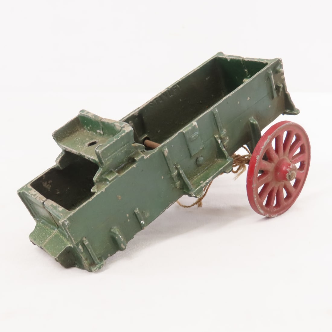 Stanley Toys Cast Metal Horse & Carriage - 16