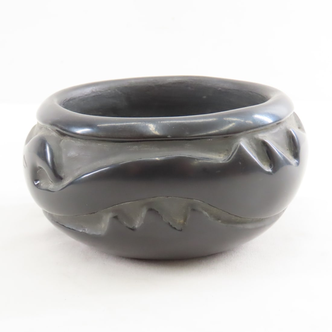 Margaret Tafoya Carved Pottery Blackware Bowl - 2