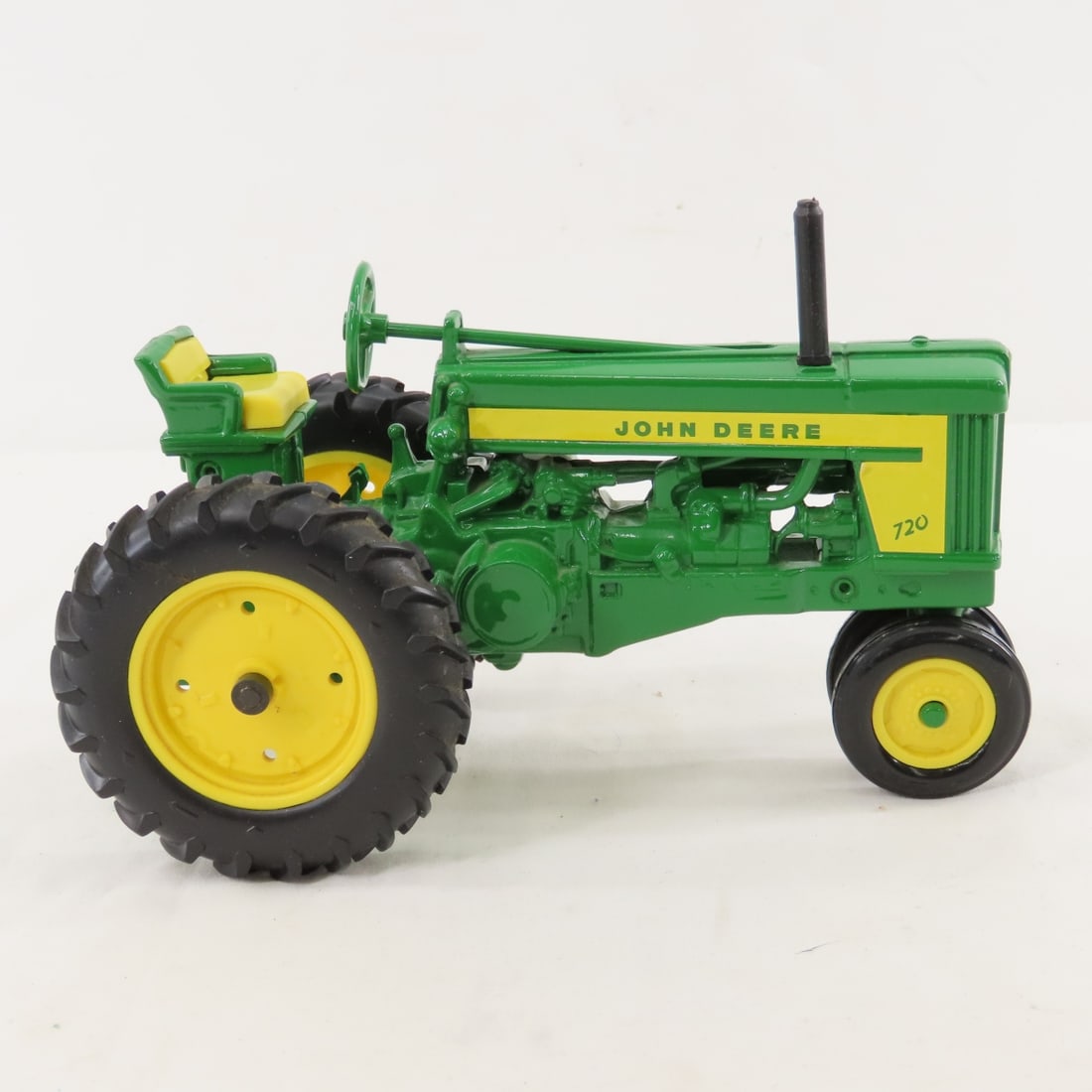2000 Mich. FFA Foundation John Deere 720 Tractor - 3