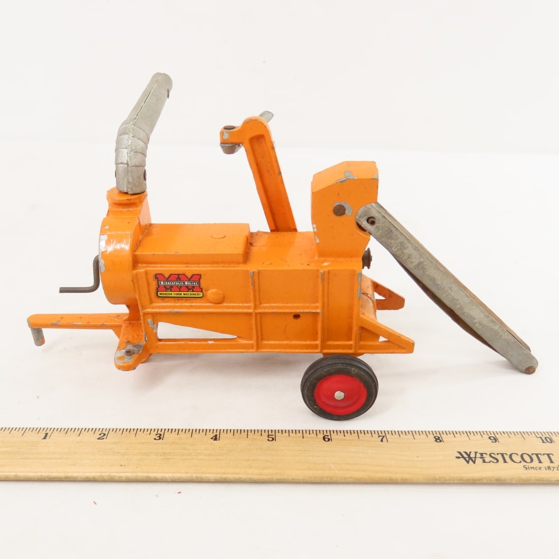 Minneapolis-Moline Corn Sheller - 3