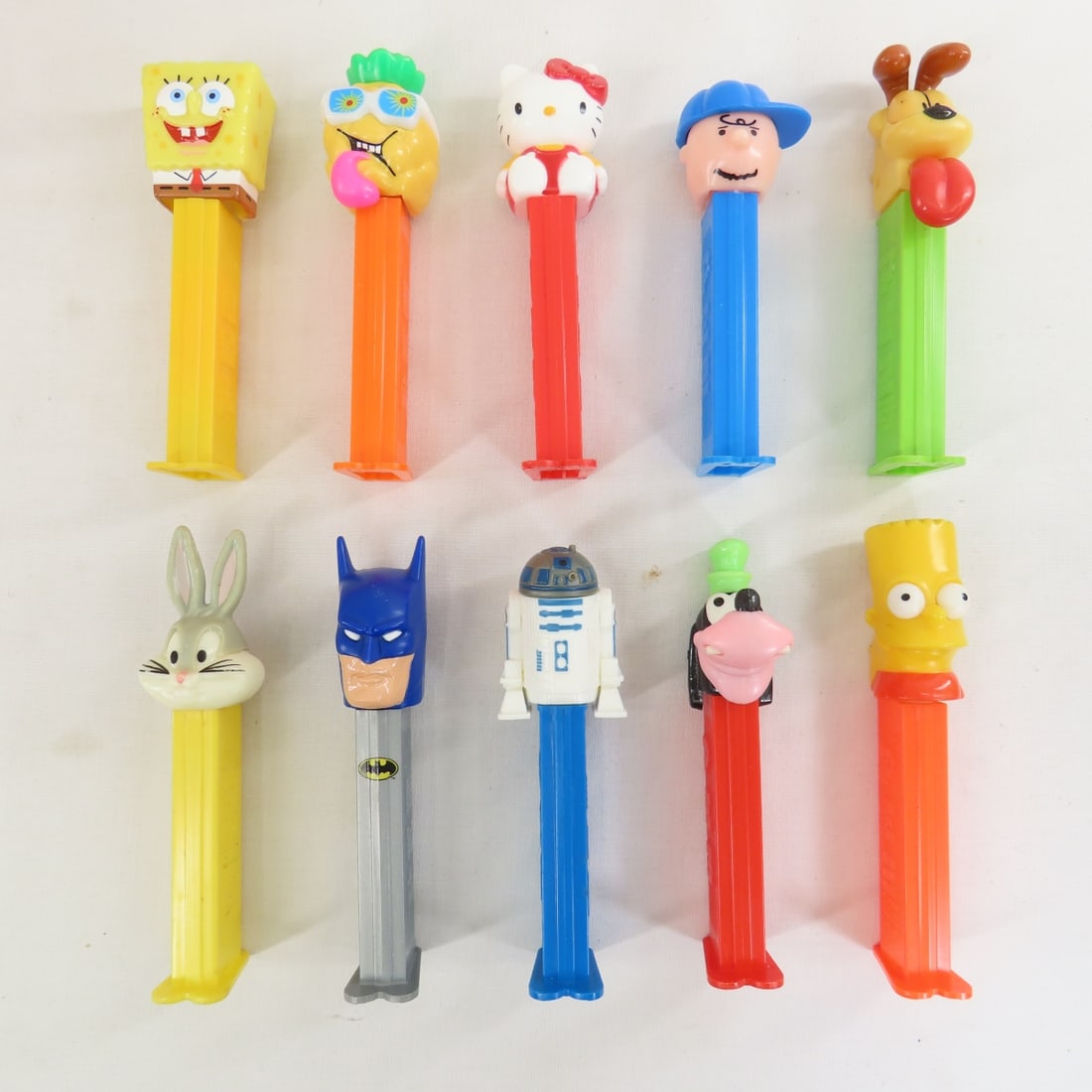 300 Loose PEZ Dispensers- Cartoons, Star Wars - 5