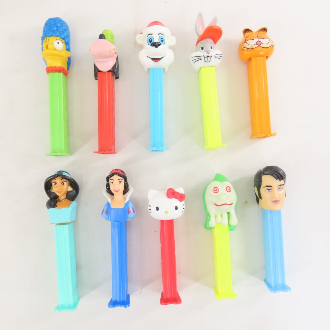 300 Loose PEZ Dispensers- Simpson's, Disney, Other - 2