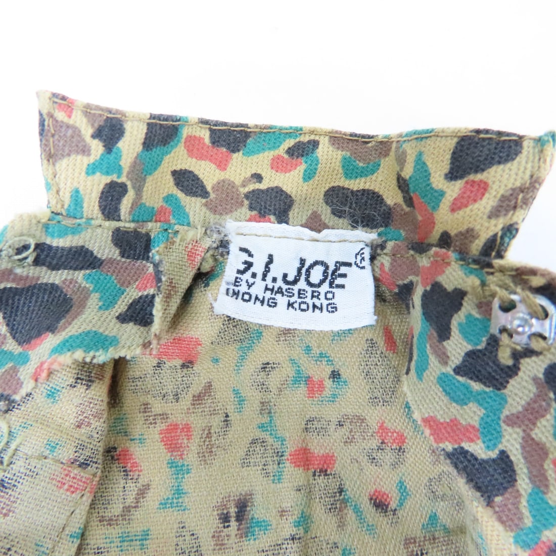 2 GI Joe Figures & Trunk with Hong Kong Clothes - 13