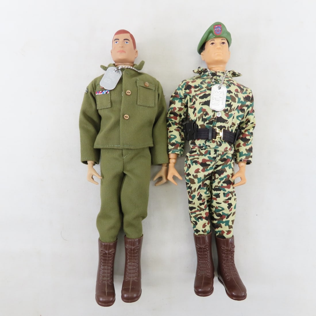 Modern GI Joe Figures & Plastic Trunk/Accessories - 15