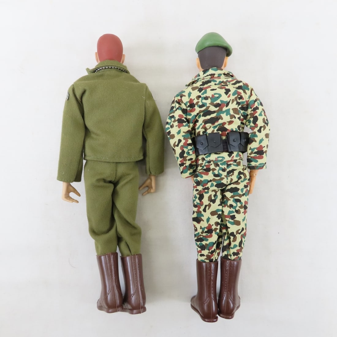 Modern GI Joe Figures & Plastic Trunk/Accessories - 16