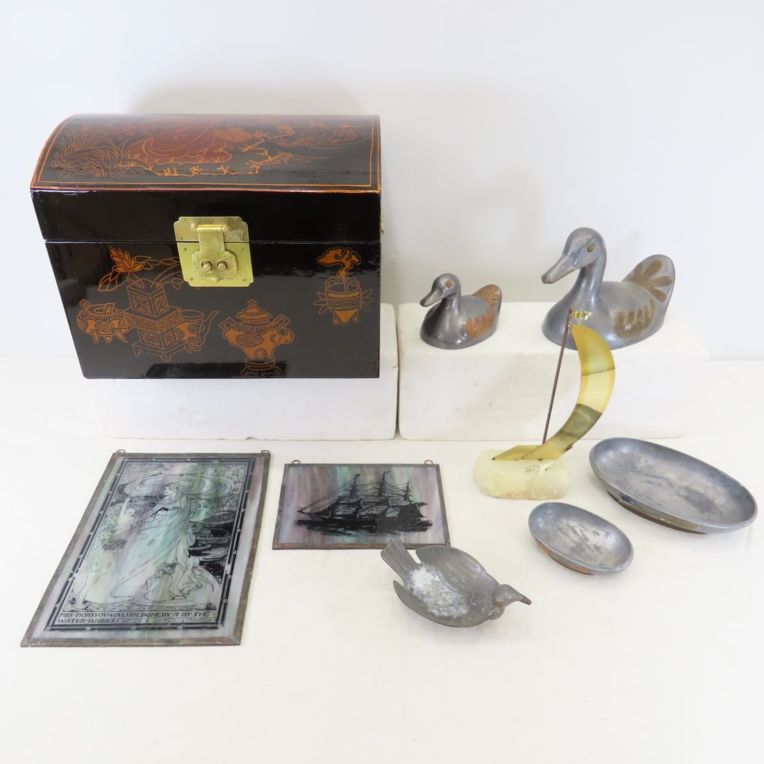 Pewter Ducks, Brass Boat & Chinese Lacquer Box (1 of 20)