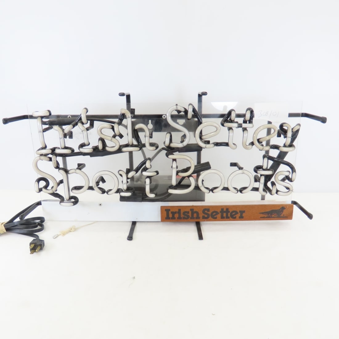 "Irish Setter Sports Boots" Neon Sign - works - 3