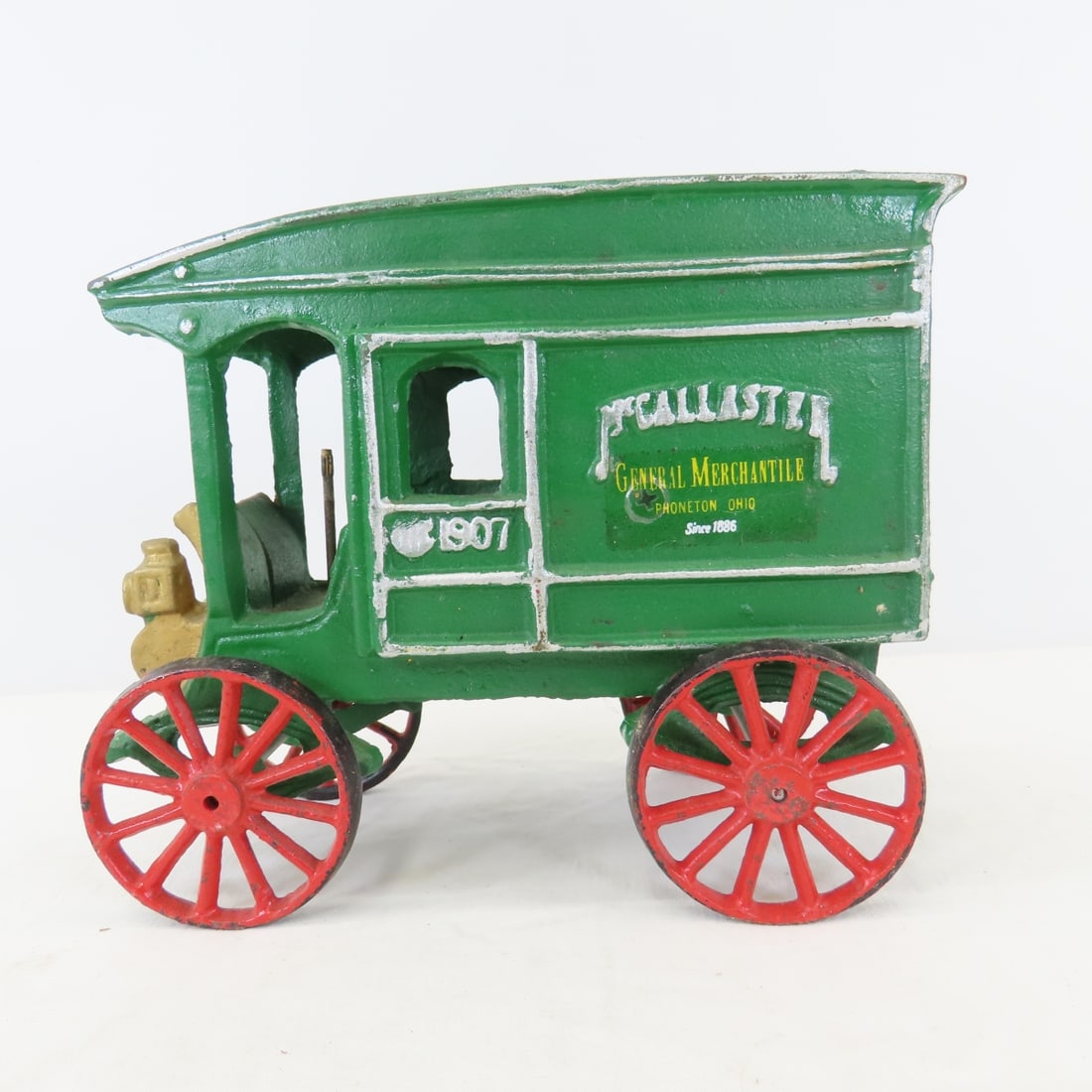 ERTL TD25 Crawler, Cast Iron Repros & Folkart Car - 5