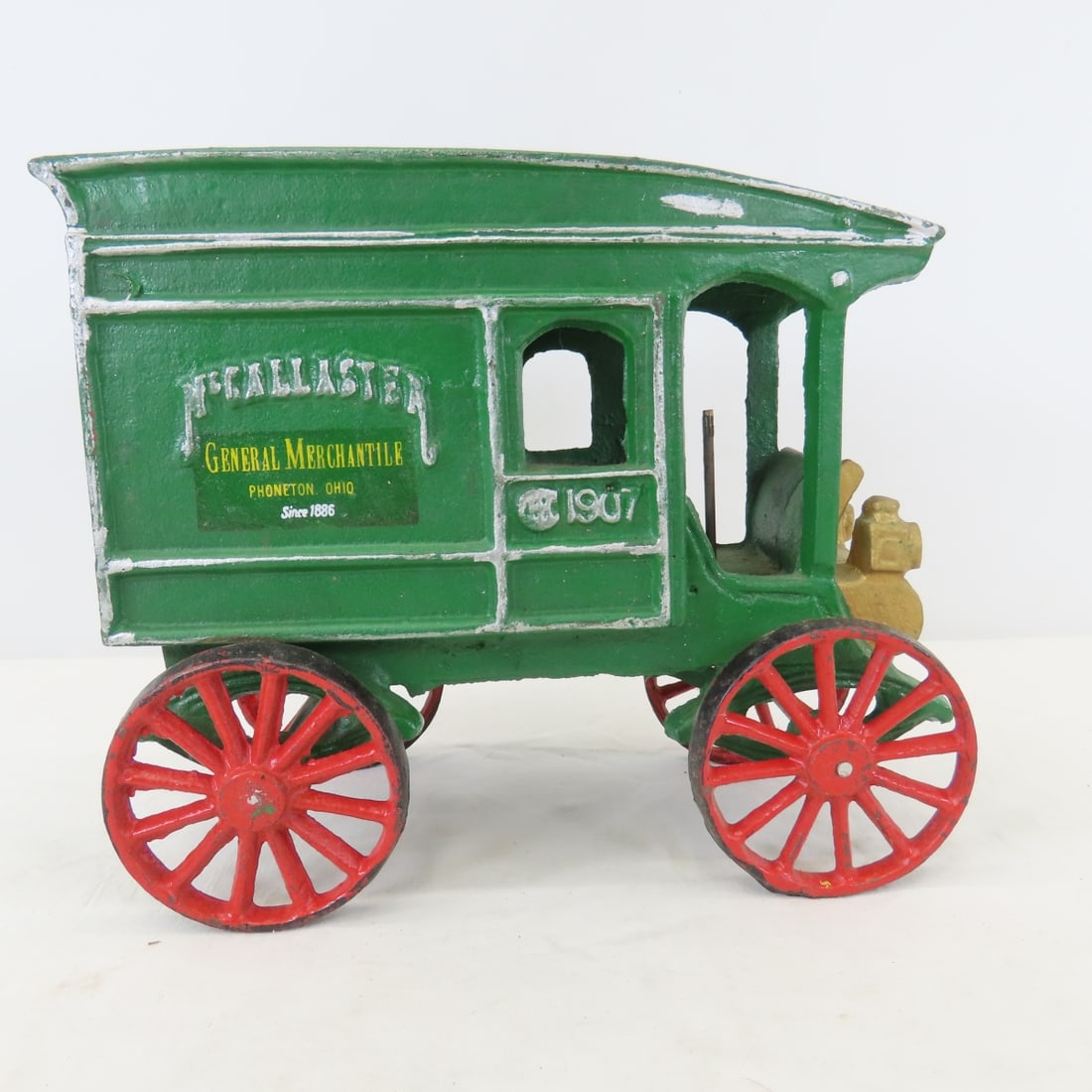 ERTL TD25 Crawler, Cast Iron Repros & Folkart Car - 6