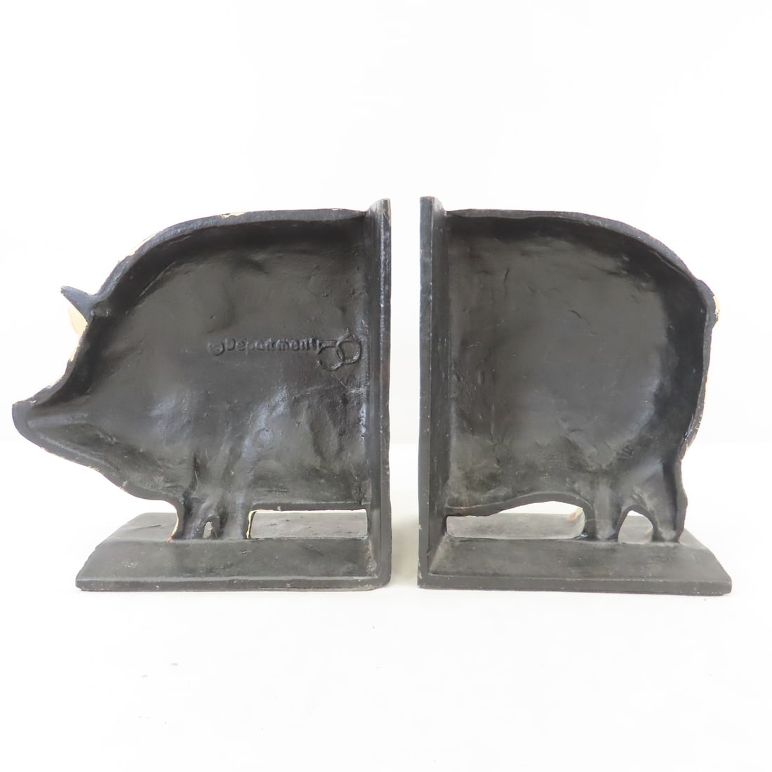 Dept 56 Cast Iron Pig Bookends, Folkart Coffee Pot - 3