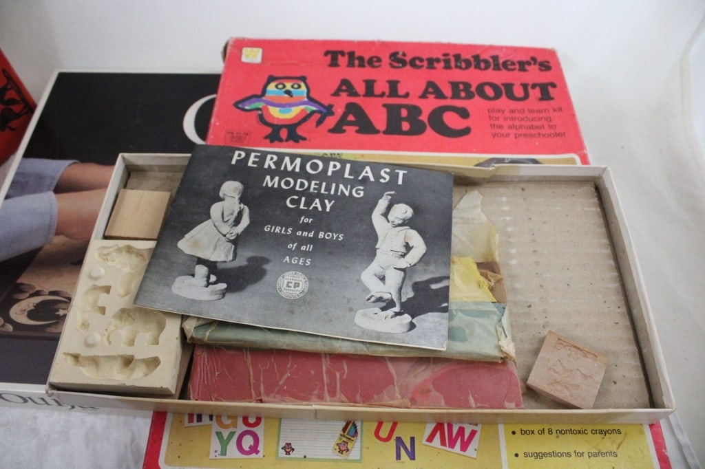 Vintage Games Ouija Board Parker Bros. and More - 10