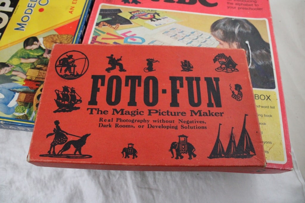 Vintage Games Ouija Board Parker Bros. and More - 11