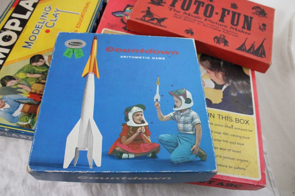 Vintage Games Ouija Board Parker Bros. and More - 15