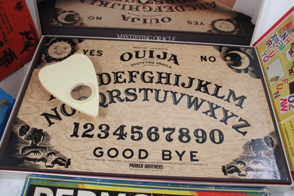 Vintage Games Ouija Board Parker Bros. and More - 3