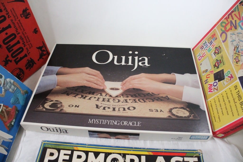 Vintage Games Ouija Board Parker Bros. and More - 5
