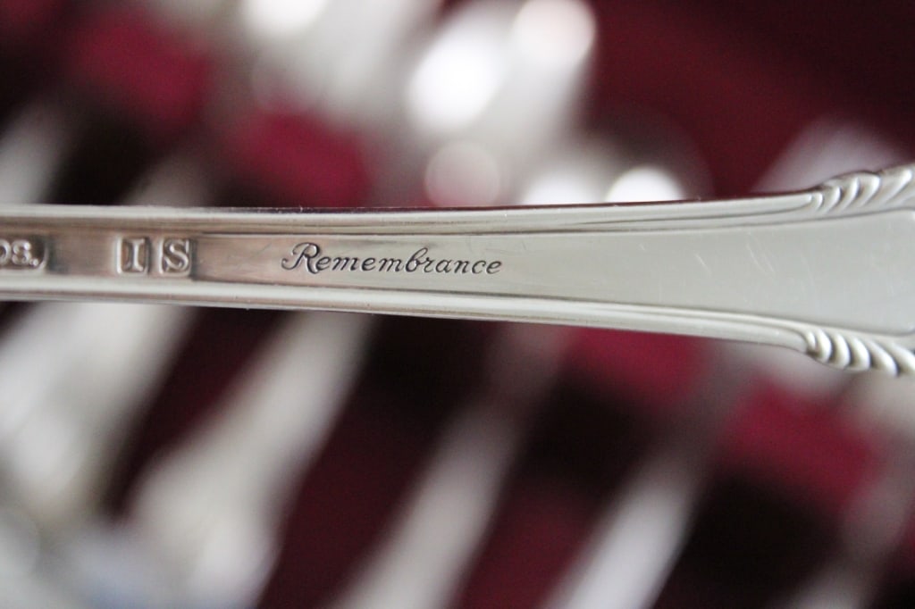 1847 Rogers Remembrance Silver Plate Flatware - 16