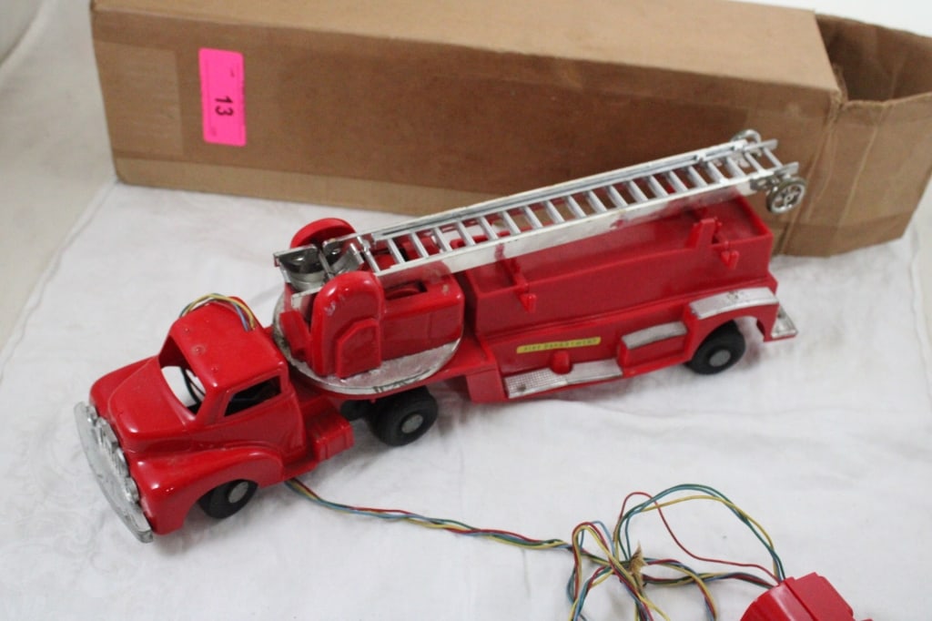 GMP Remote Control Fire Truck - 10