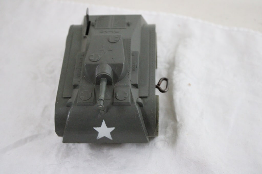 2 Marx Wind Up Military Tanks 1960's Tin Litho - 10