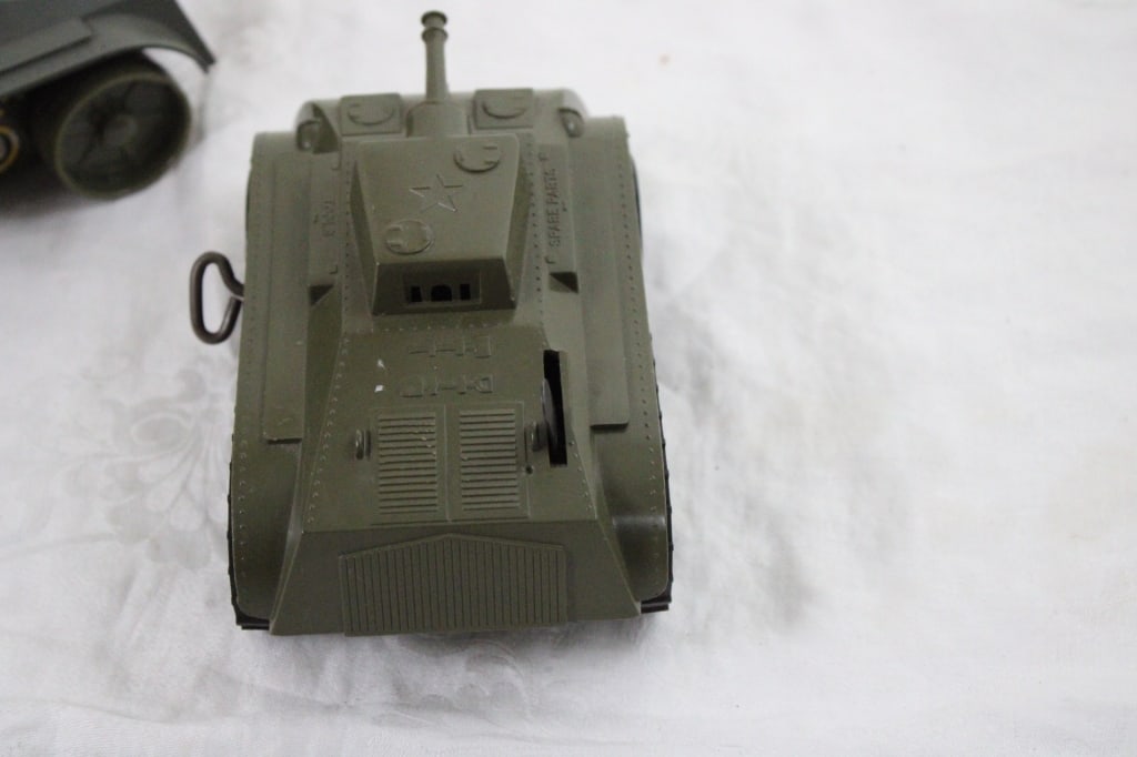 2 Marx Wind Up Military Tanks 1960's Tin Litho - 5