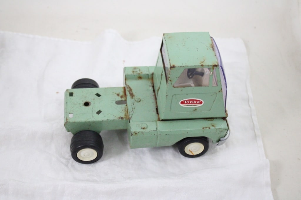 Tonka Pressed Steel Car Carrier Hauler - 10