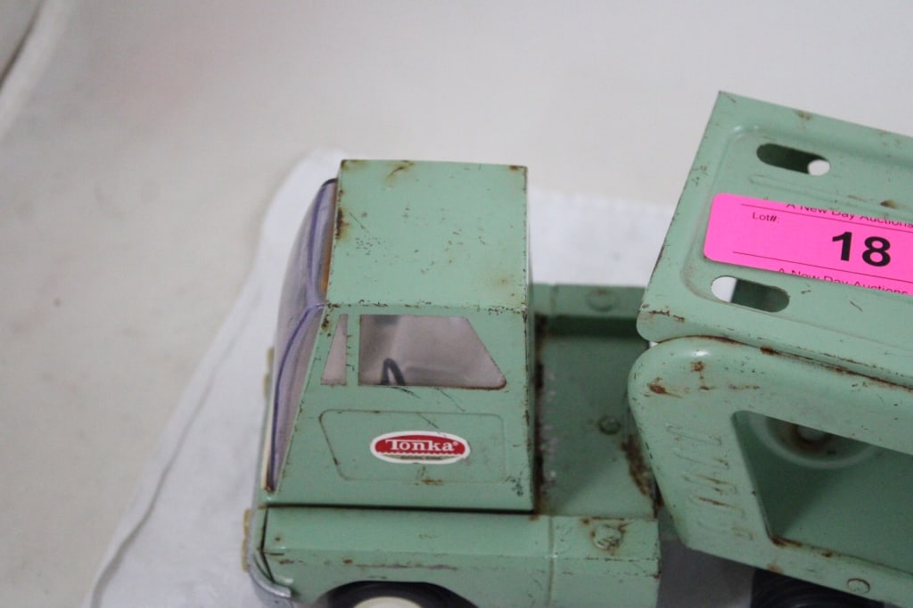 Tonka Pressed Steel Car Carrier Hauler - 3