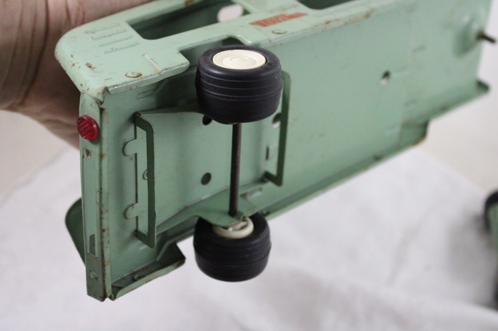 Tonka Pressed Steel Car Carrier Hauler - 8