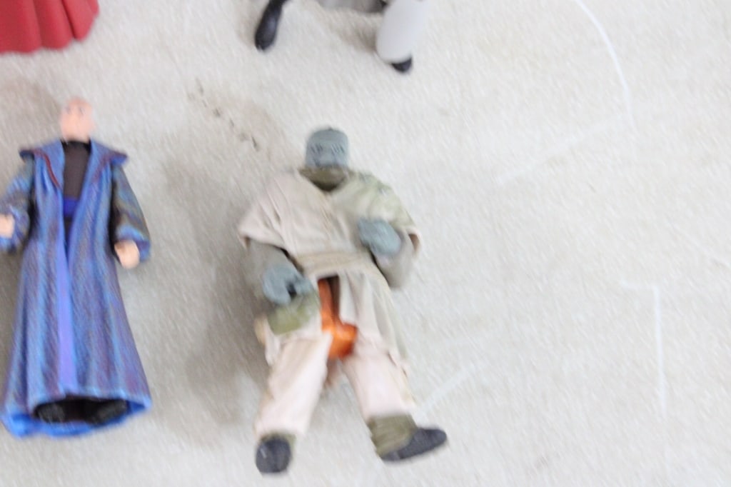 6 Star Wars 4.5" Hasbro & Kenner Figures - 3