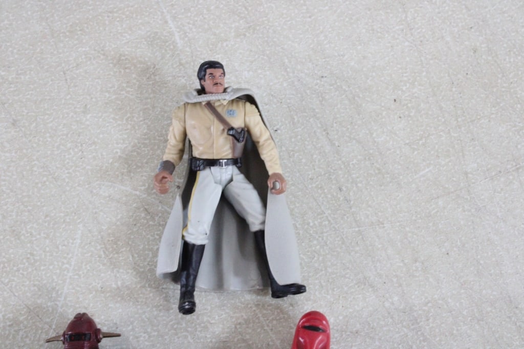 6 Star Wars 4.5" Hasbro & Kenner Figures - 8