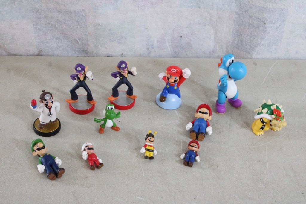 Mario Brothers Figures (1 of 14)