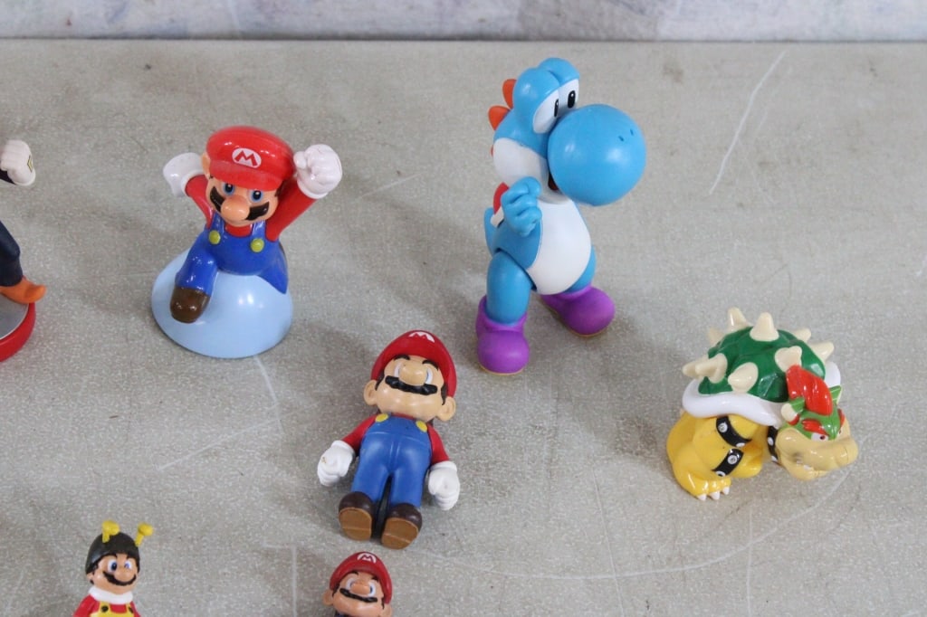 Mario Brothers Figures - 5