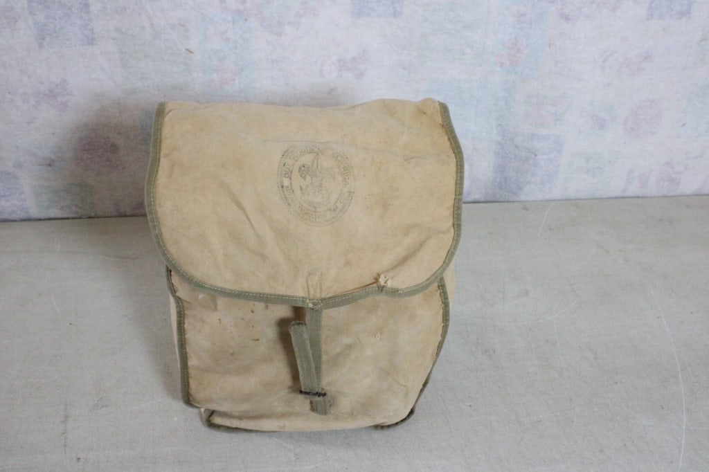 BSA Mess Kit, 2 Older Canteens, Rucksack, Cup - 2