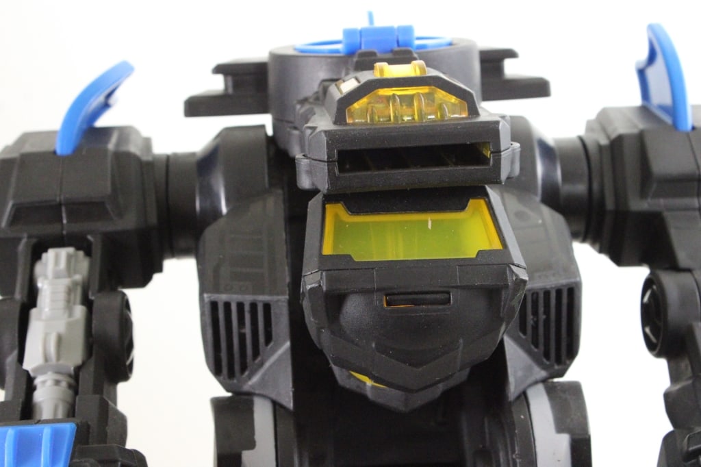 Toby Robot & ImagineXT BatBot Transformer - 14