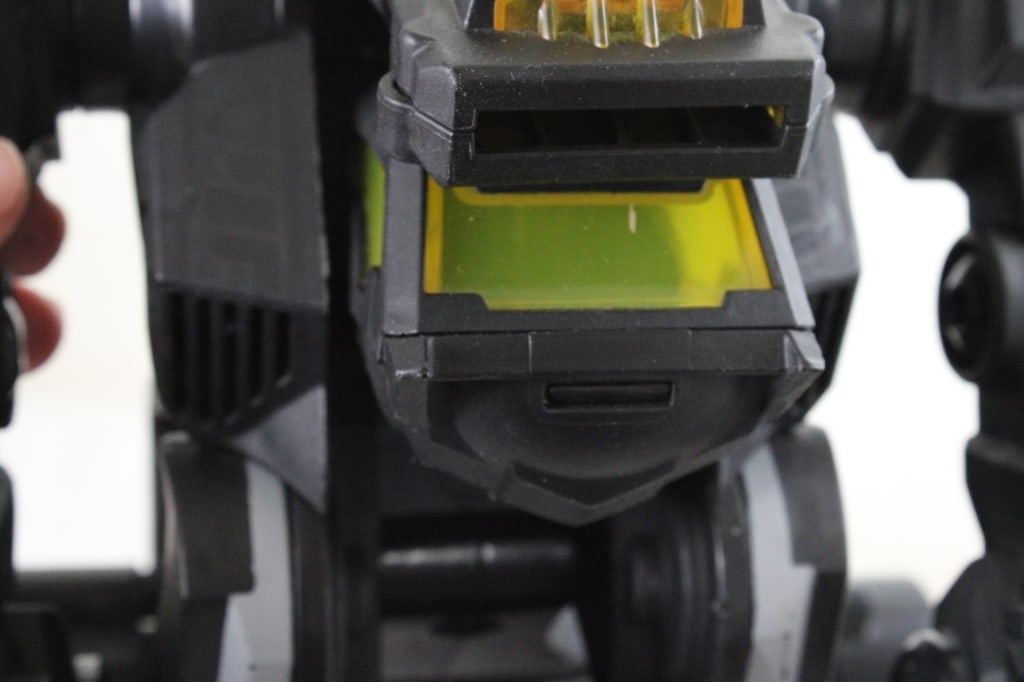 Toby Robot & ImagineXT BatBot Transformer - 15