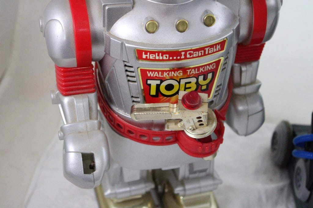Toby Robot & ImagineXT BatBot Transformer - 3