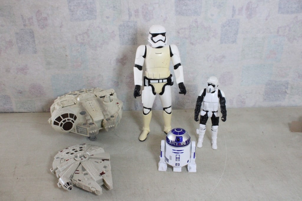 Star Wars Figures & 2 Millenium Falcon Ships: Star Wars Figures & 2 Millenium Falcon Ships - Imperial Scout Figure, Storm Trooper Figure, R2-D2 Figure. Lot Size 18" x 14" x 14". 5 Lbs. All information and photos are intended to be as