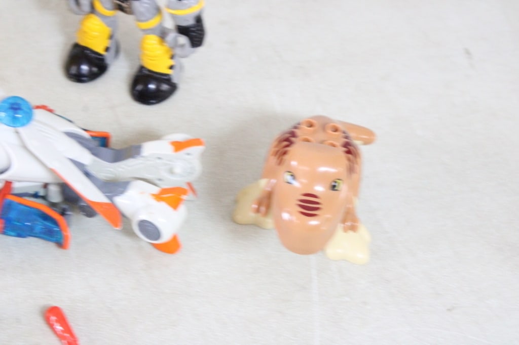 Lego, Jurassic, Sonic, Paw Patrol Other Figures - 11
