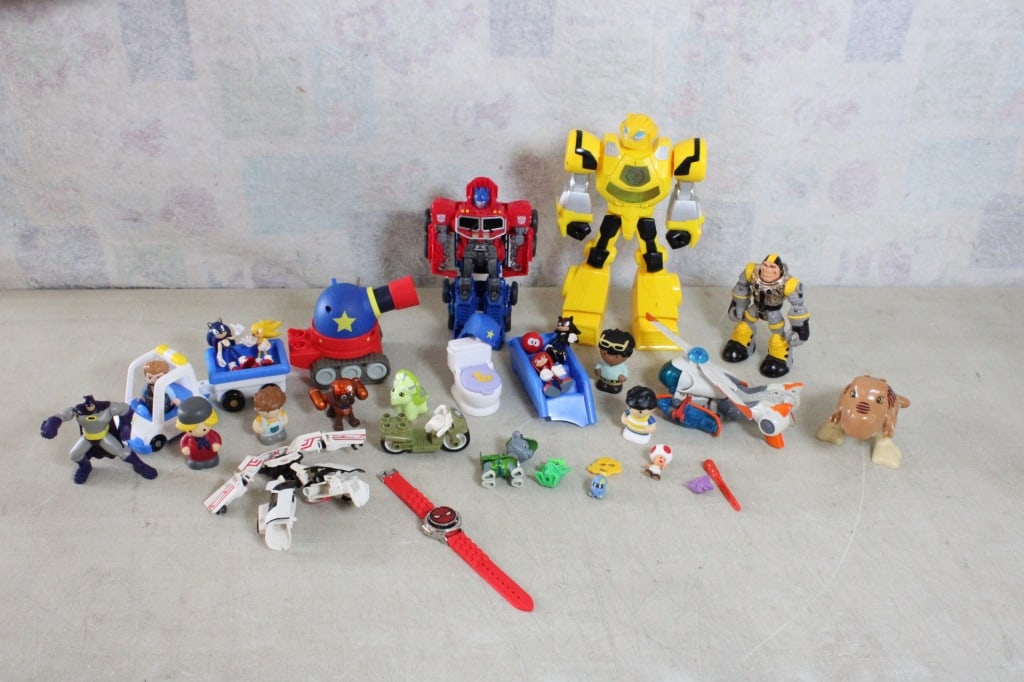 Lego, Jurassic, Sonic, Paw Patrol Other Figures (1 of 20)