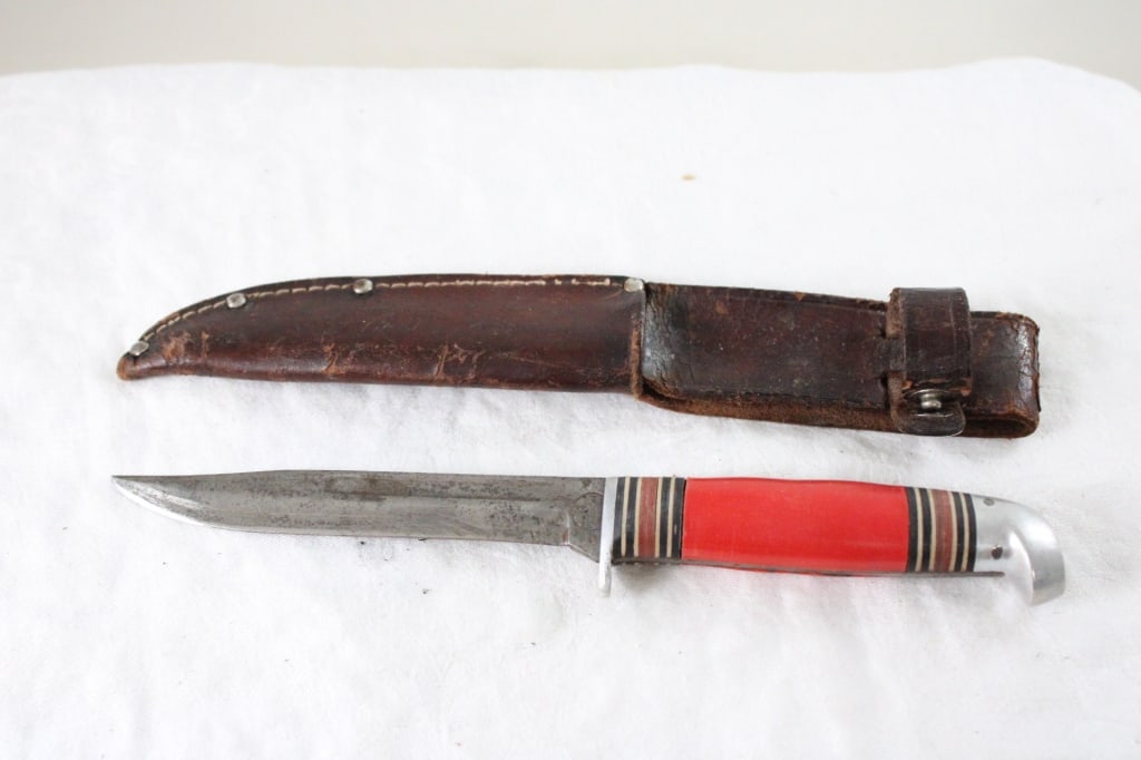 Western Field Fixed Blade Knife with Sheath (1 of 8)