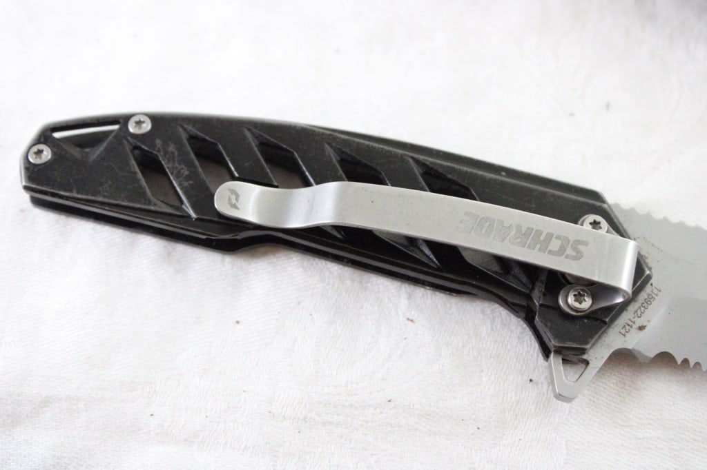 2 Folding Knives Schrade & Army Tac-Force in Box - 5