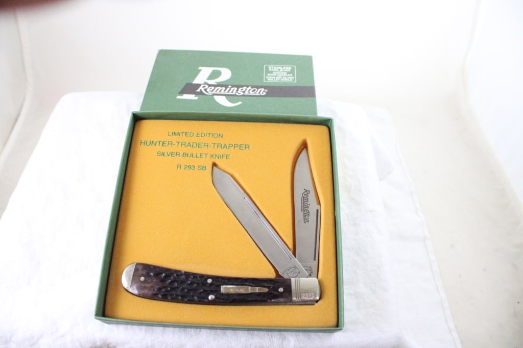Remington Ltd. Ed. Silver Bullet Knife New in Box: Remington Ltd. Ed. Silver Bullet Knife New in Box - Lot Size 7" x 7" x 2". 1 Lb. All information and photos are intended to be as accurate as possible, but errors are possible. No item